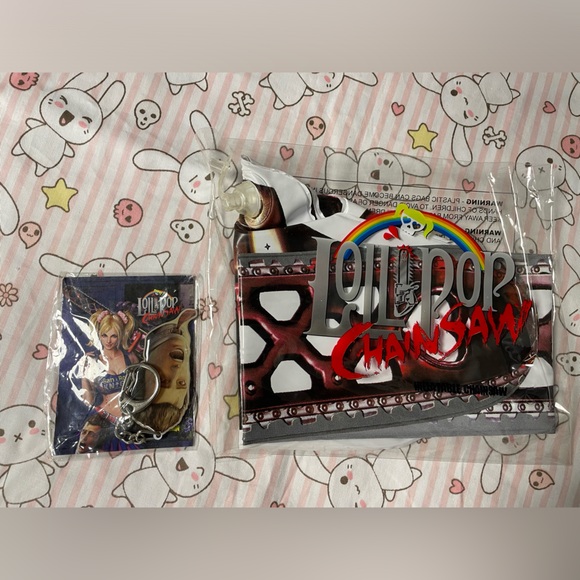 Lollipop Chainsaw Promo Items Inflatable Chainsaw and Metal Nick Head Keychain - Picture 3 of 16